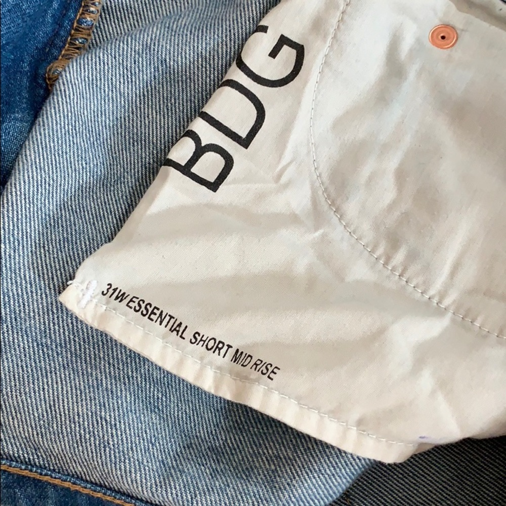 BDG denim short size 31 - mid rise - Picture 3 of 3